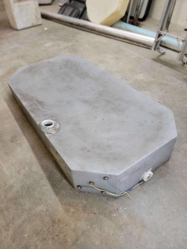 Used 35-Gallon RV Grey Water Tank – Includes Sensors - Used RV Parts