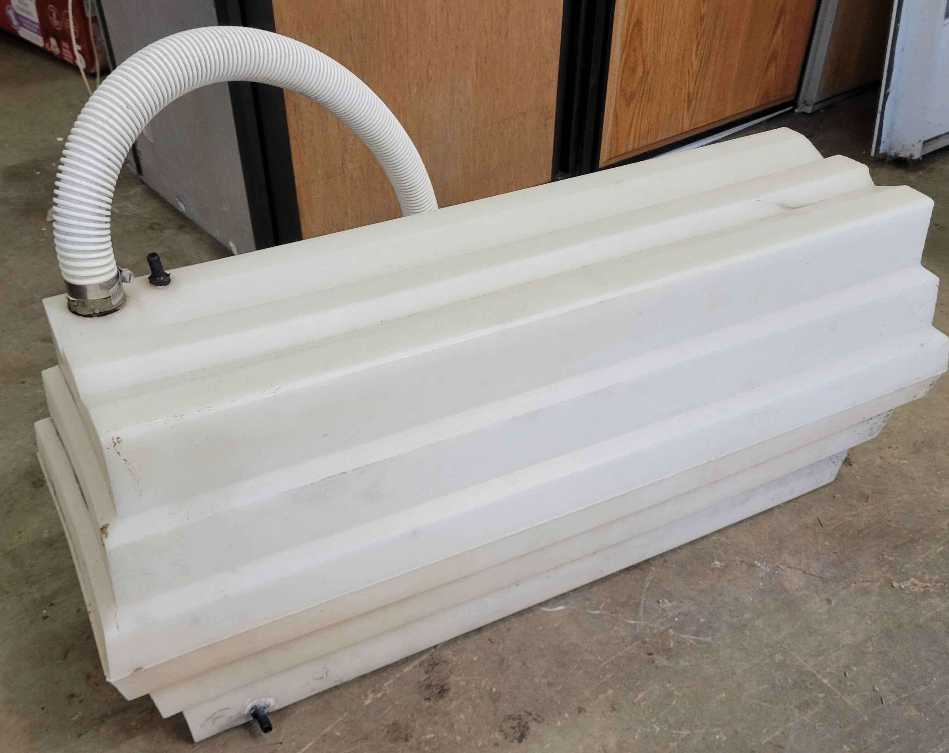 RV Fresh Water Tank 25 Gallons