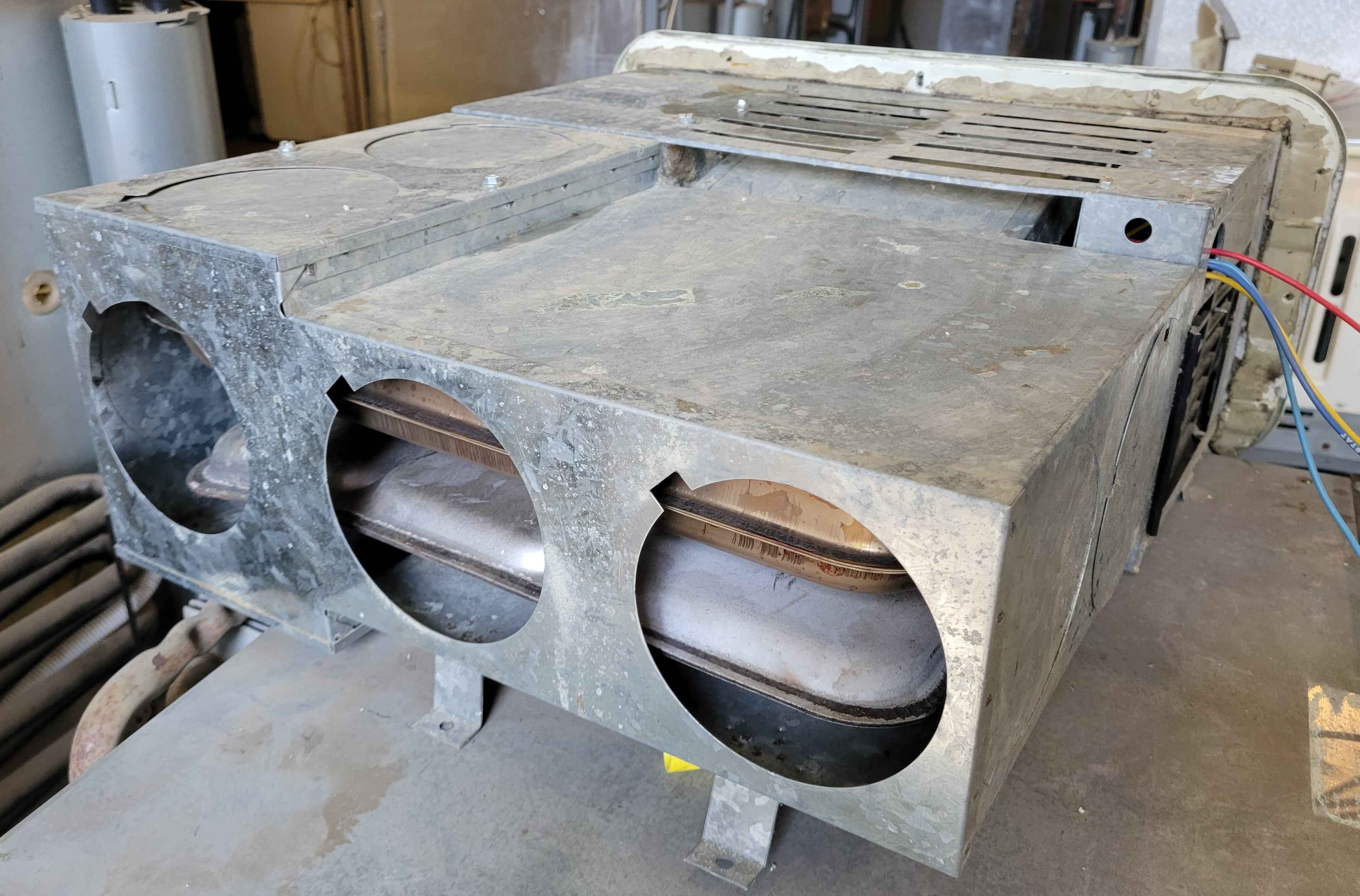 RV Propane Furnace 31000 BTU Hydroflame/Atwood