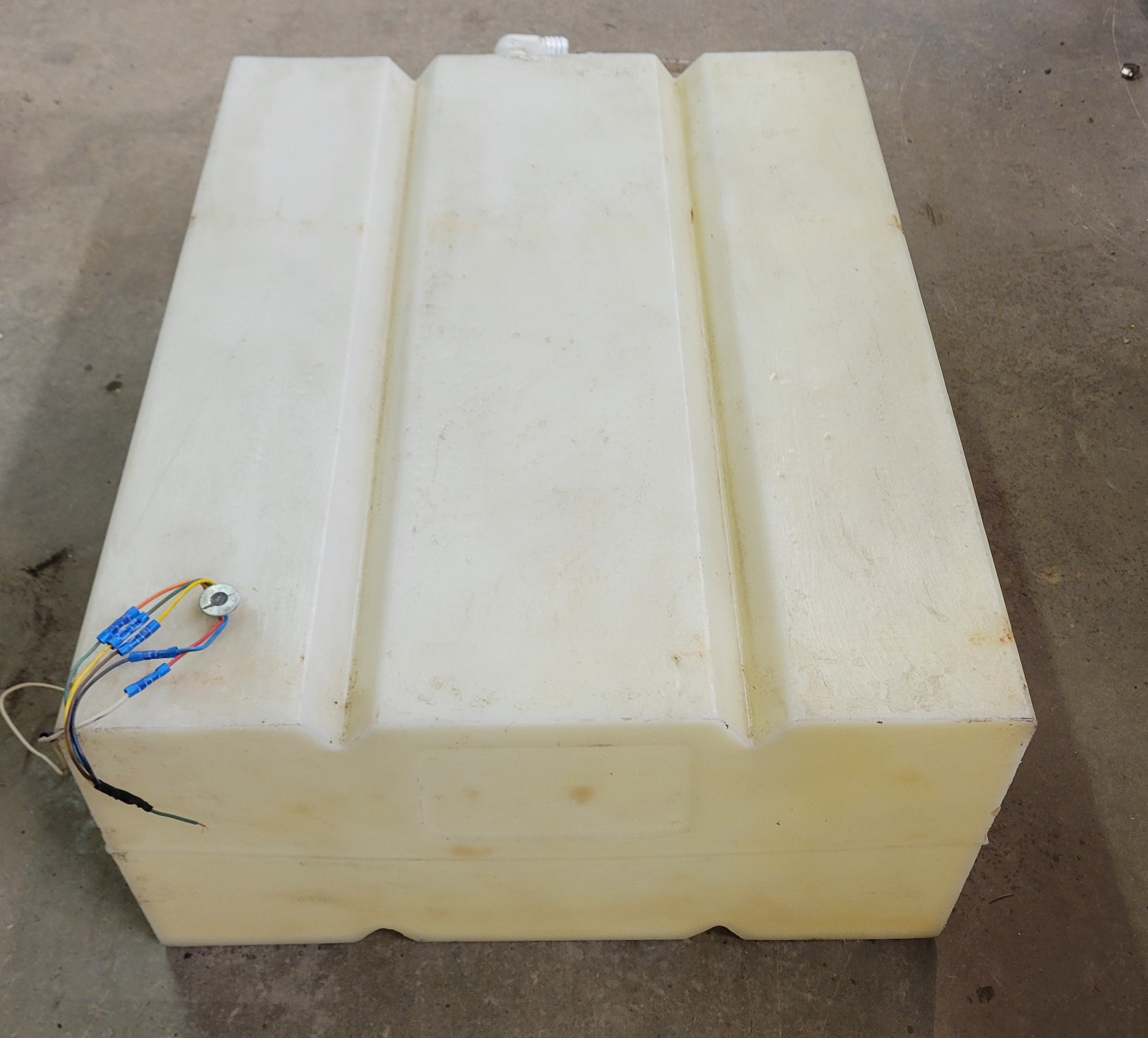 RV Fresh Water Tank 35 Gallon - Used RV Parts