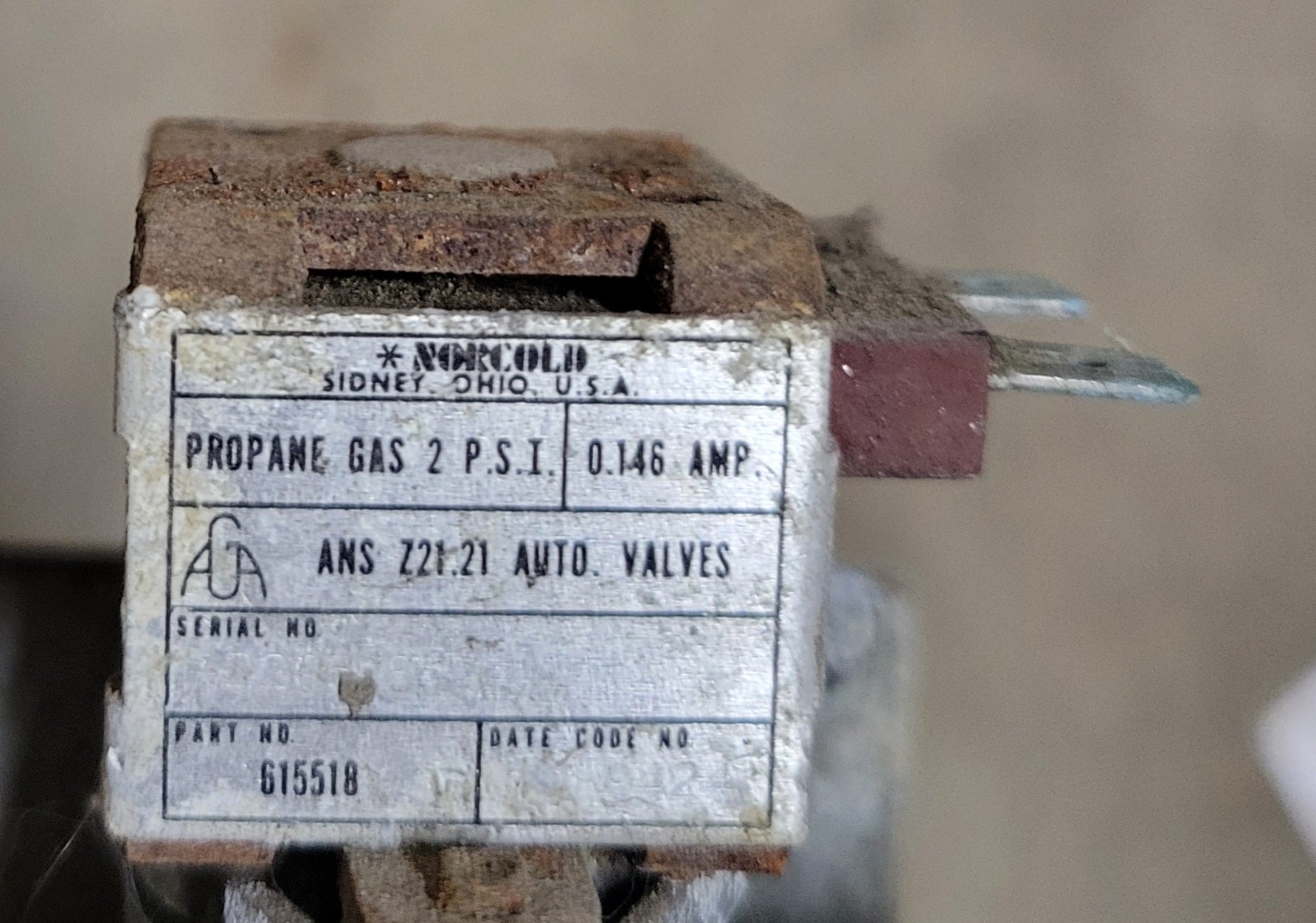 615518 Norcold Refrigerator Gas Valve Assembly and Burner Orific 1200 - Used RV Parts