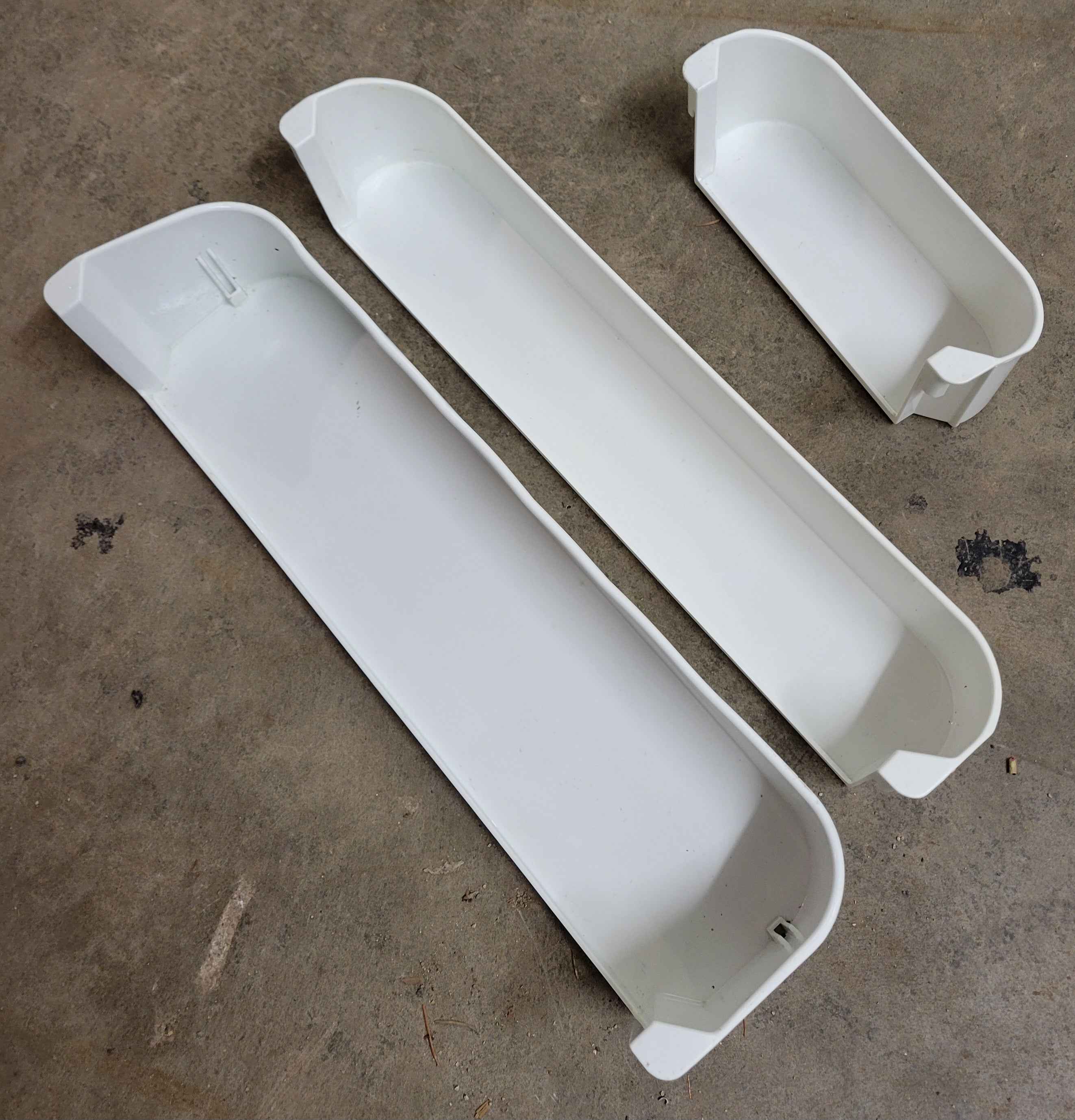 Used Dometic Fridge and Freezer Door Shelves – Set of 3 Replacement Shelves