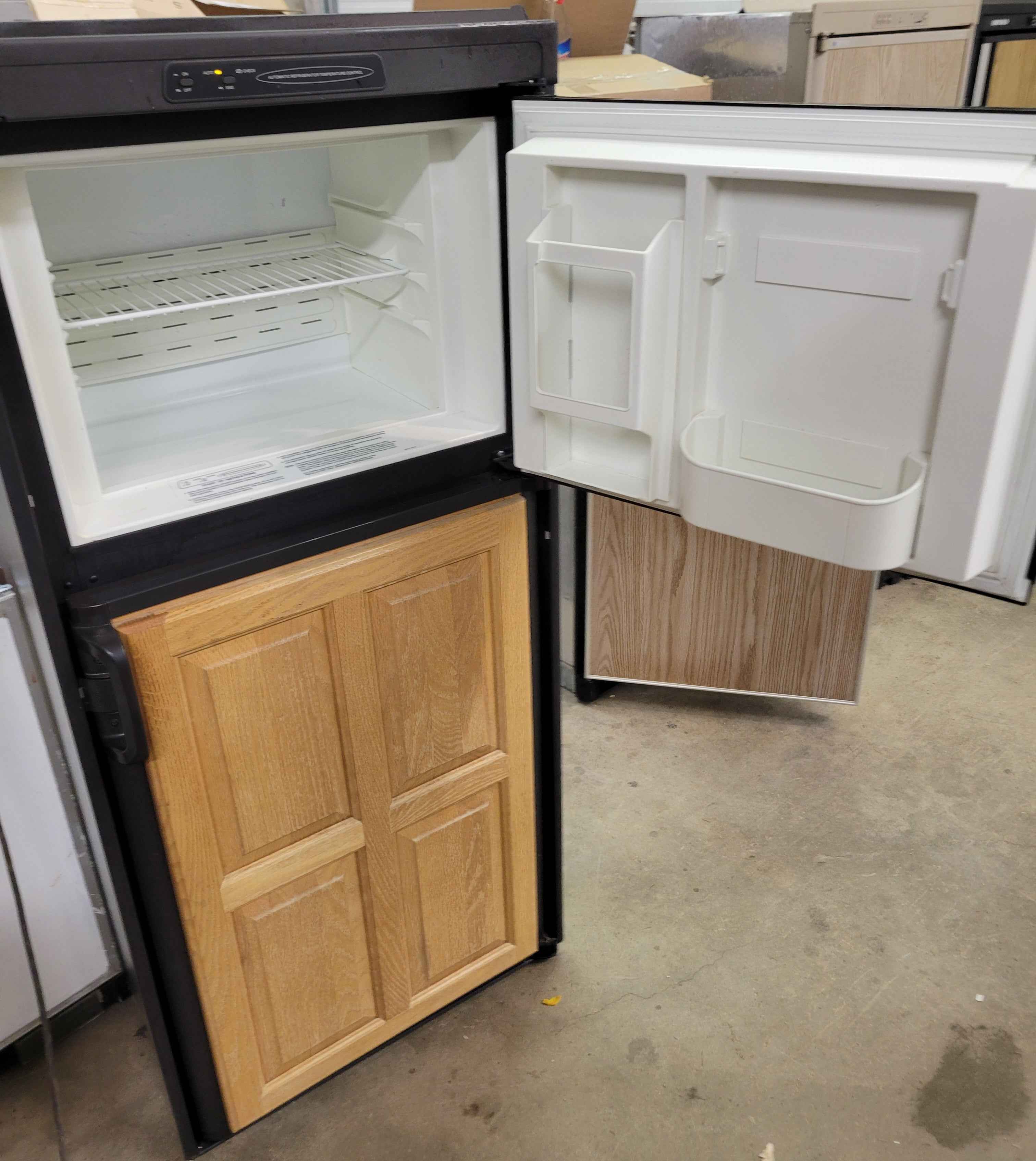 Dometic RM2652 Propane and Electric Refrigerator RV