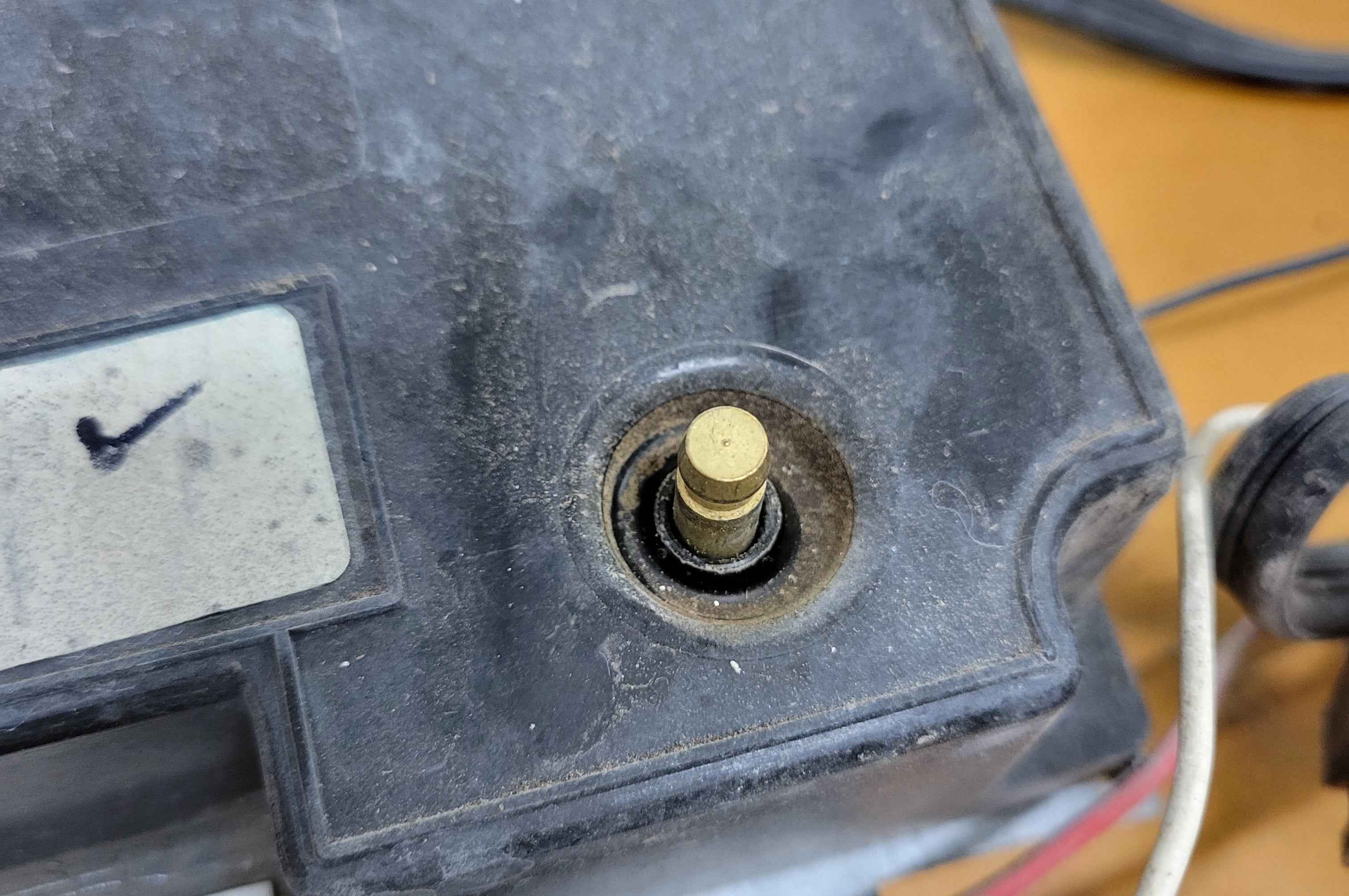 Used Norcold Control Board and Ignitor – Tested