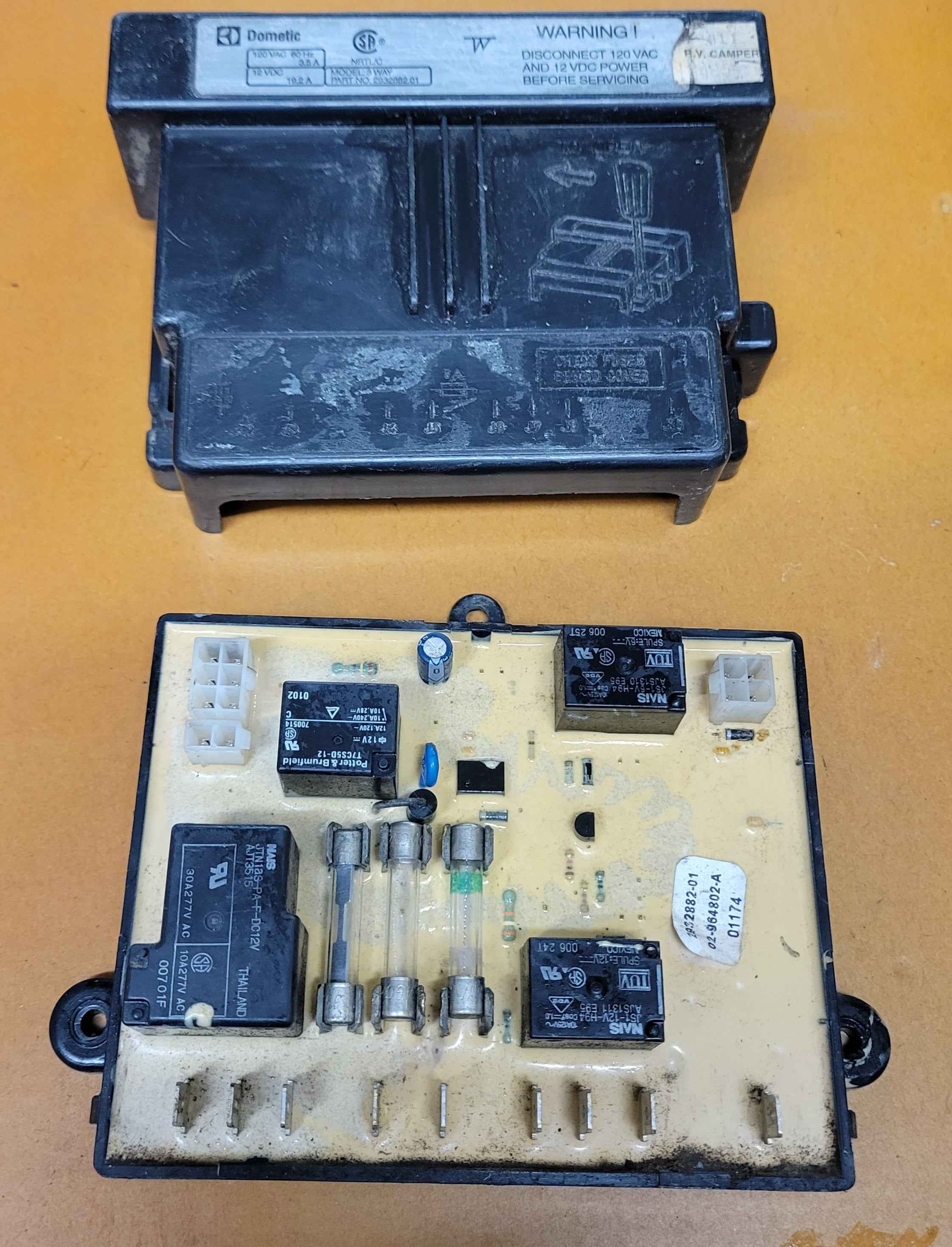 Dometic 2932882.01 RV Refrigerator Control Board