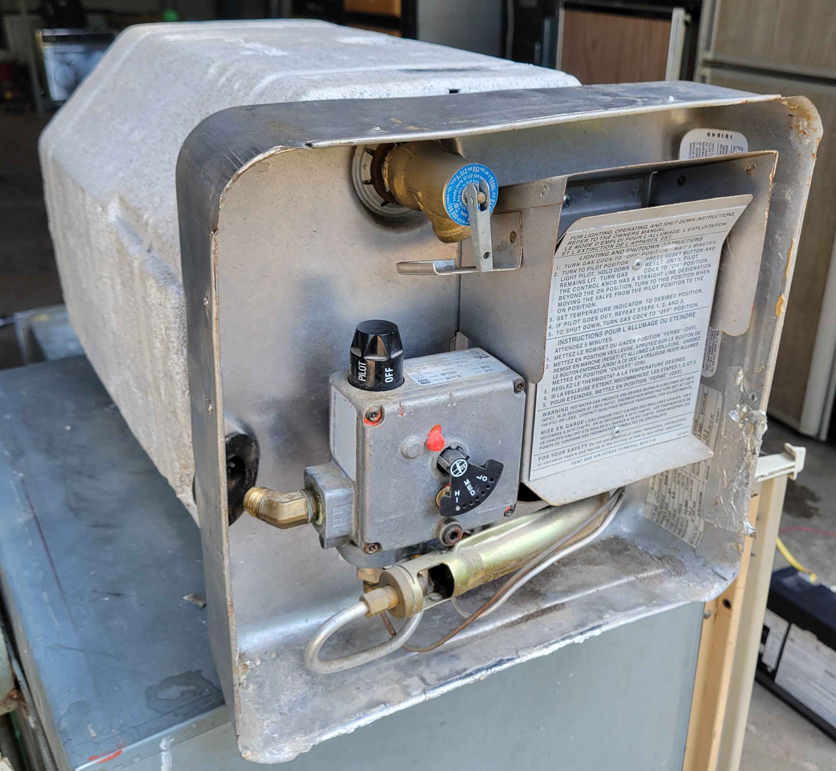 Suburban SW6P Propane Hot Water Heater