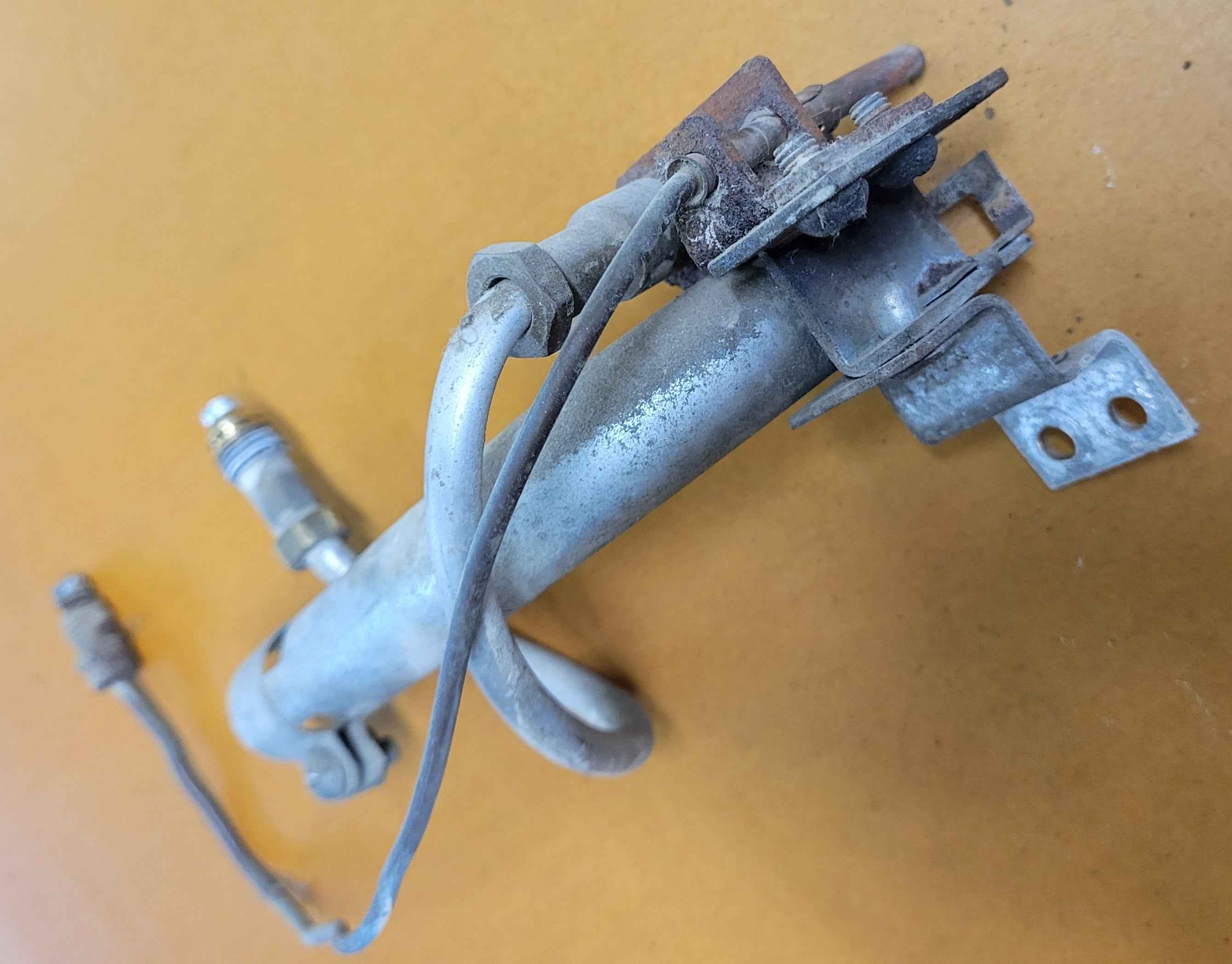 Unitrol Burner Assembly Thermocouple & Pilot Tube