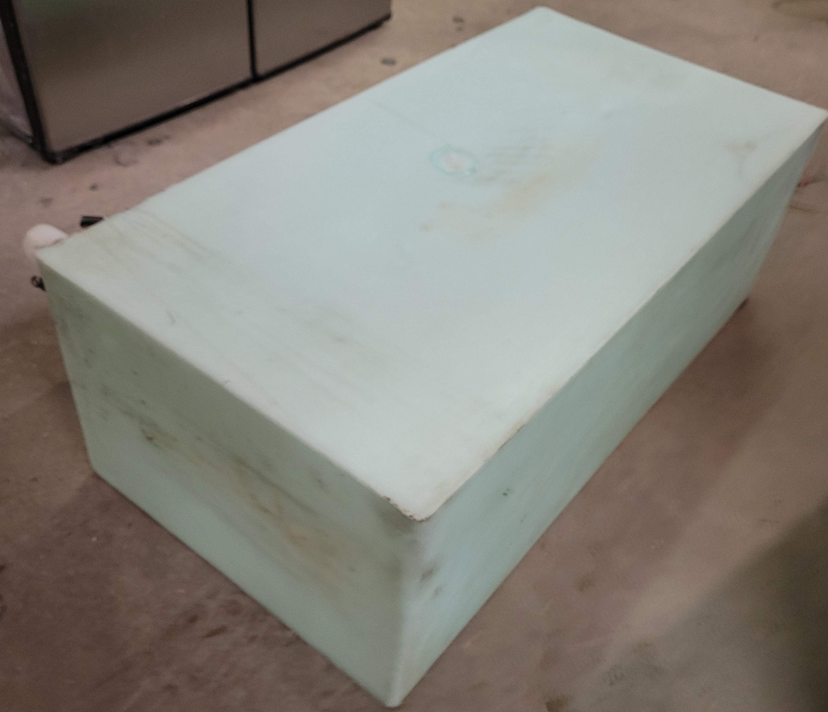 30 Gallon RV Fresh Water Tank - Used RV Parts