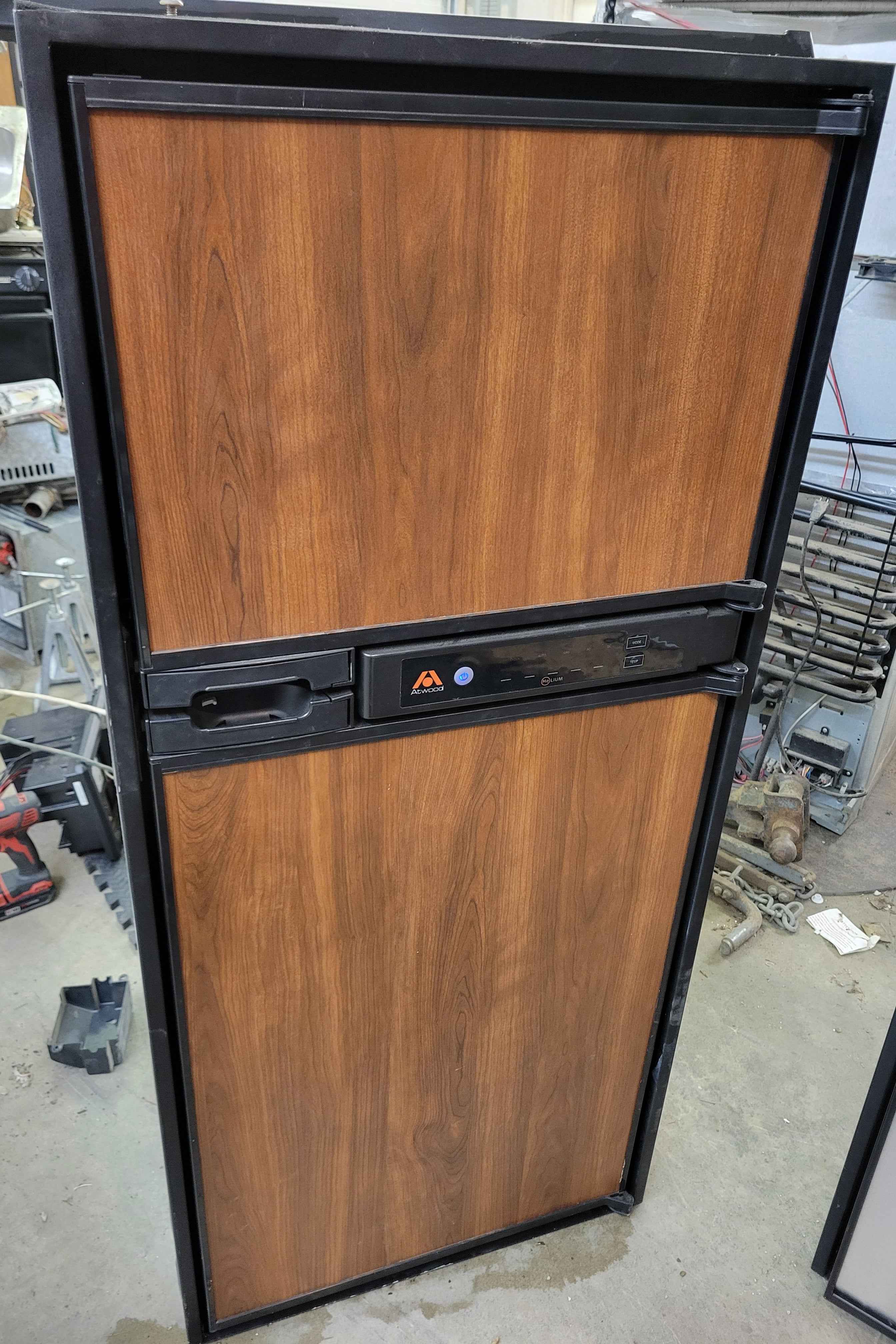 RV Atwood Helium Fridge HE06-01 Propane and Electric