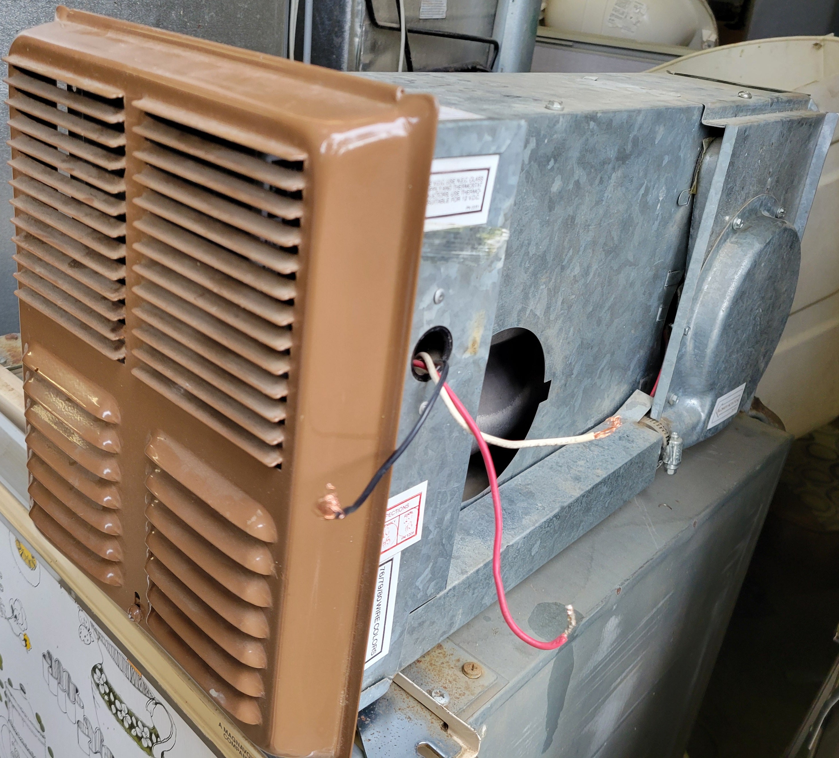 Hydroflame FA-7912 RV Propane Furnace – 12,000 BTU