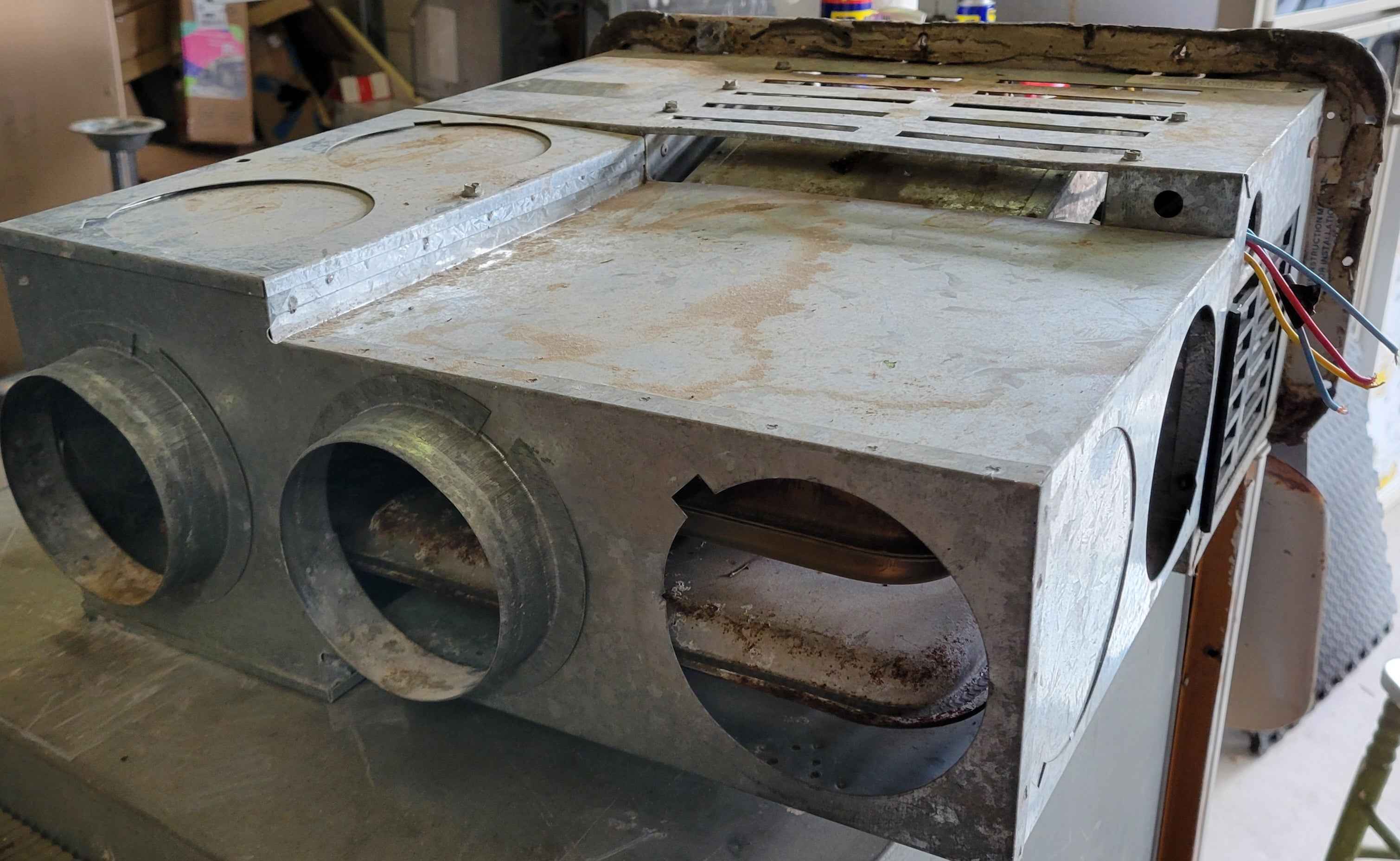 Hydroflame RV Furnace 8531-II – 31,000 BTU Propane Heater