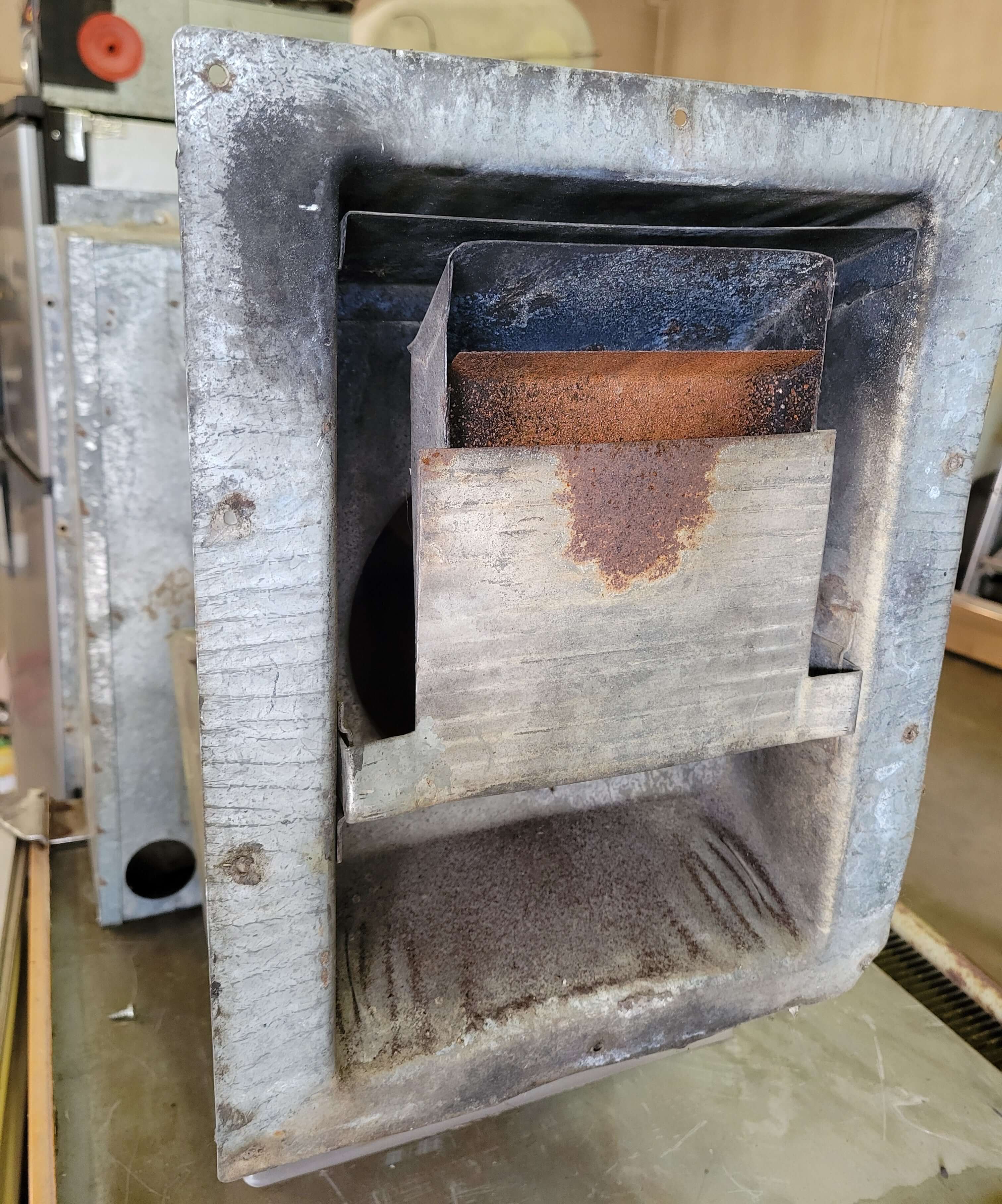 Gravity Furnace Camper Hydroflame 10000 BTU - Used RV Parts