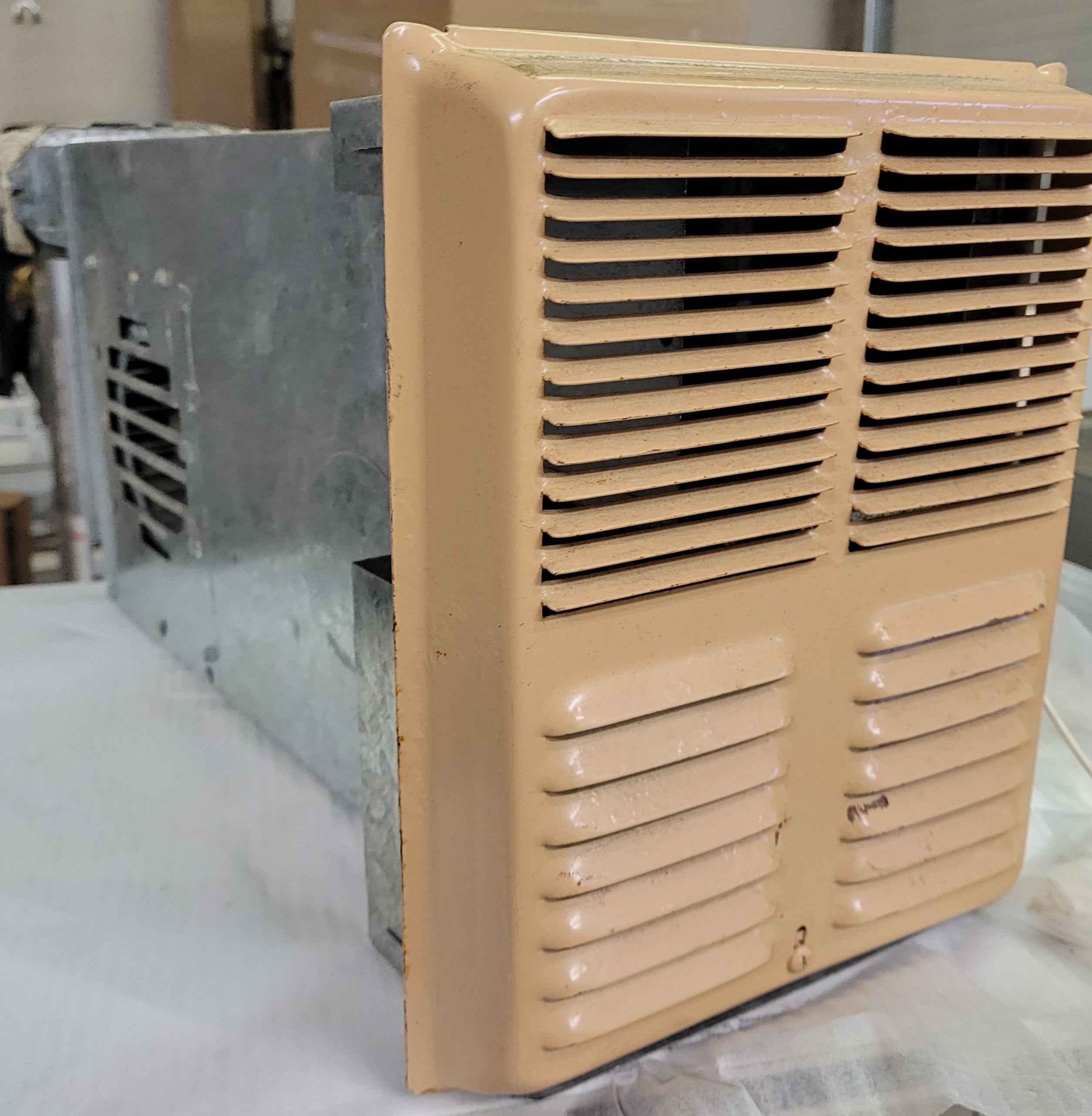 Atwood / Hydroflame RV Propane Furnace – Forced Air – 12V Operation