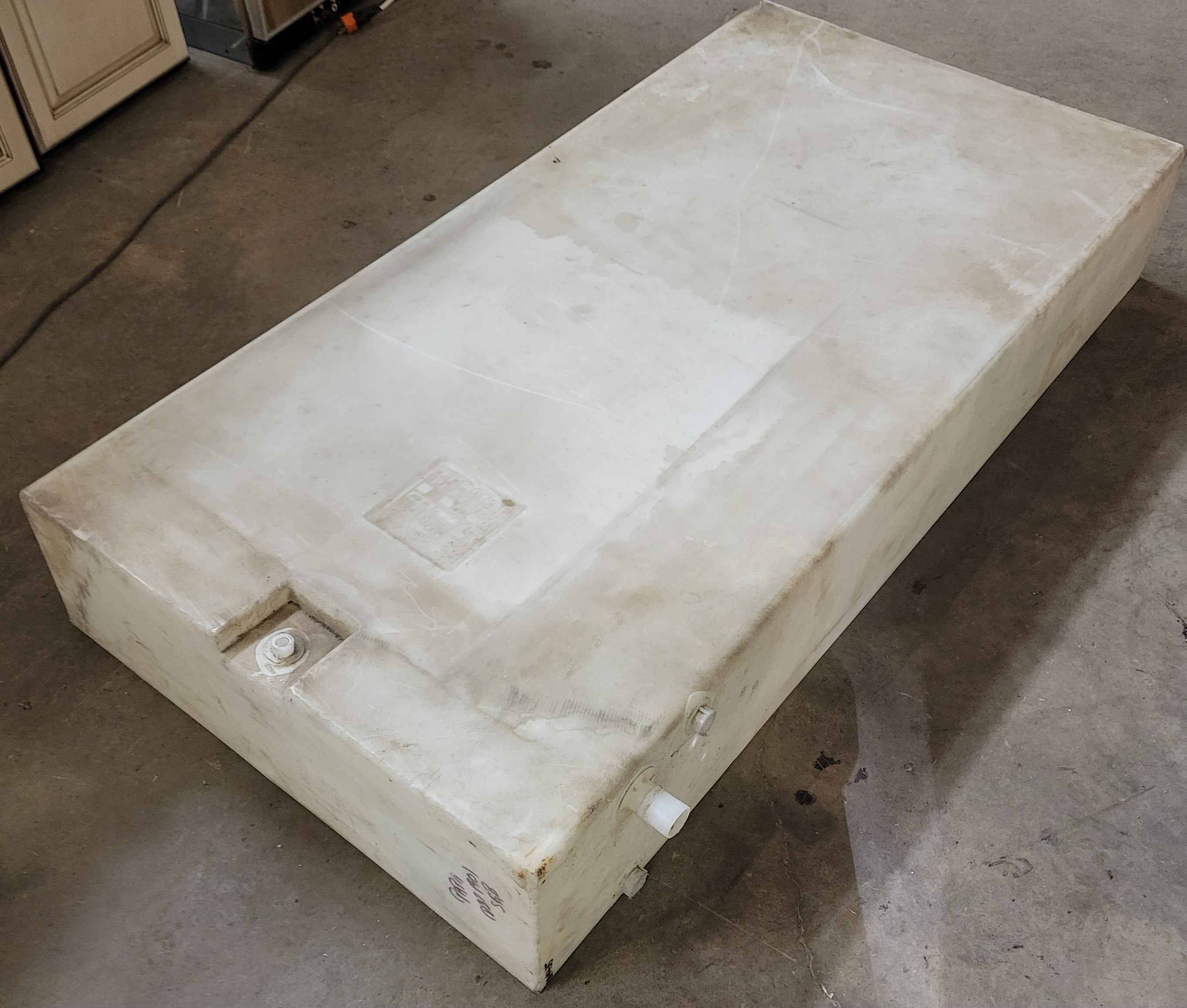 RV Fresh Water Holding Tank – 65 Gallon – 59-5/8" x 30" x 9-7/8"