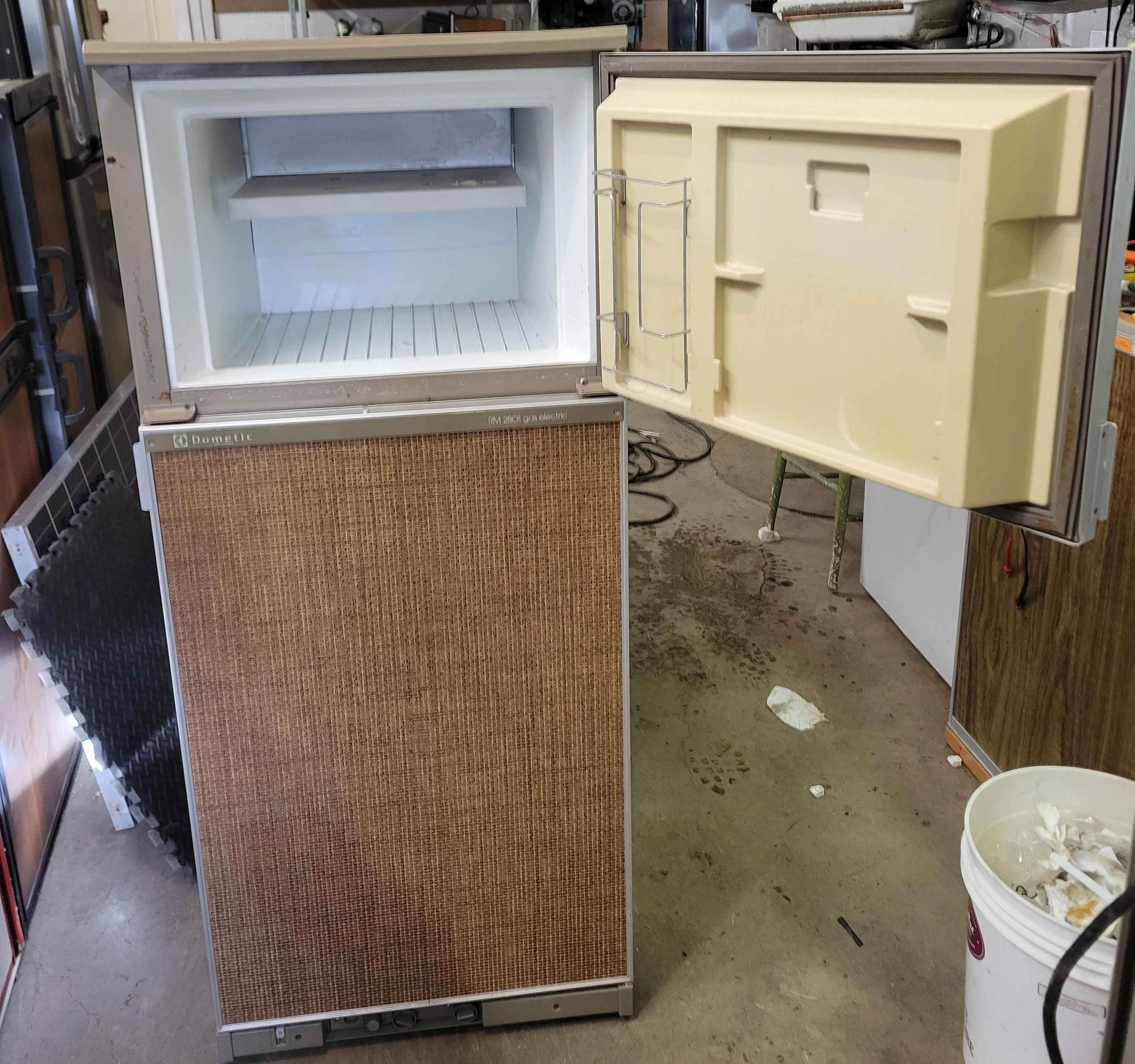 Dometic RM2801 RV Refrigerator – Propane & 110V Electric