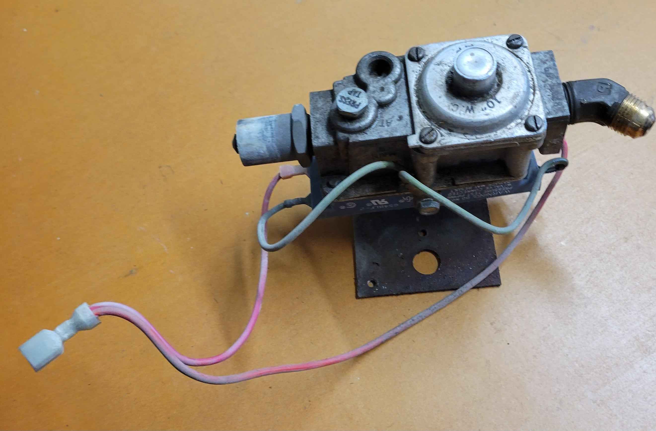 Gas Valve Atwood 93870 GH6-4E RV Water Heater