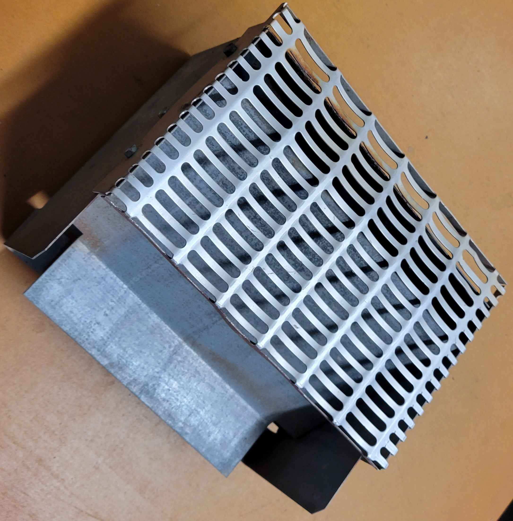 Atwood 90960 Flue Box with vent for GH6-4E RV Water Heater