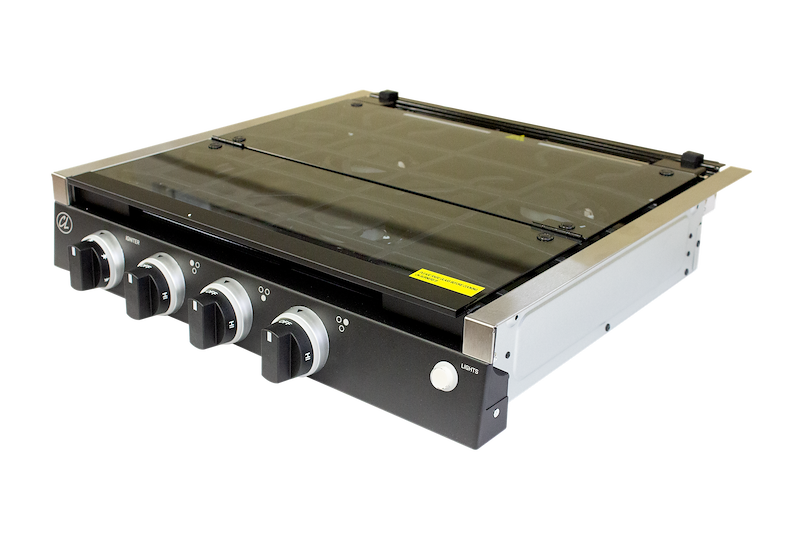 3-Burner Propane Cooktop – Black, Piezo Ignition, Glass Cover 520CT22BL