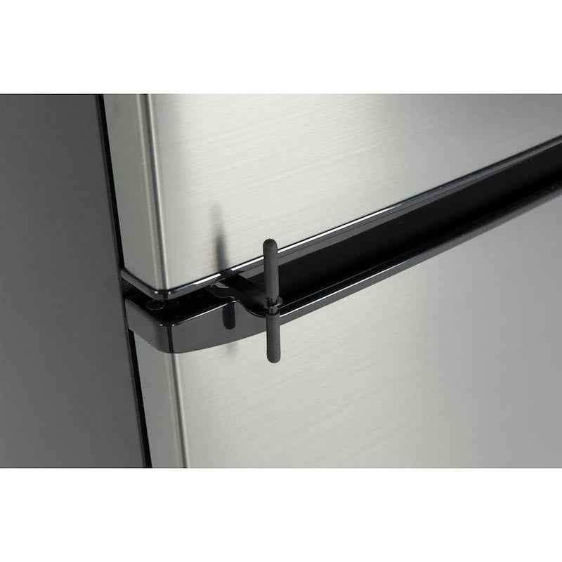 Everchill 10.7 Cu Ft RV Refrigerator – 12V DC, Right Hinge