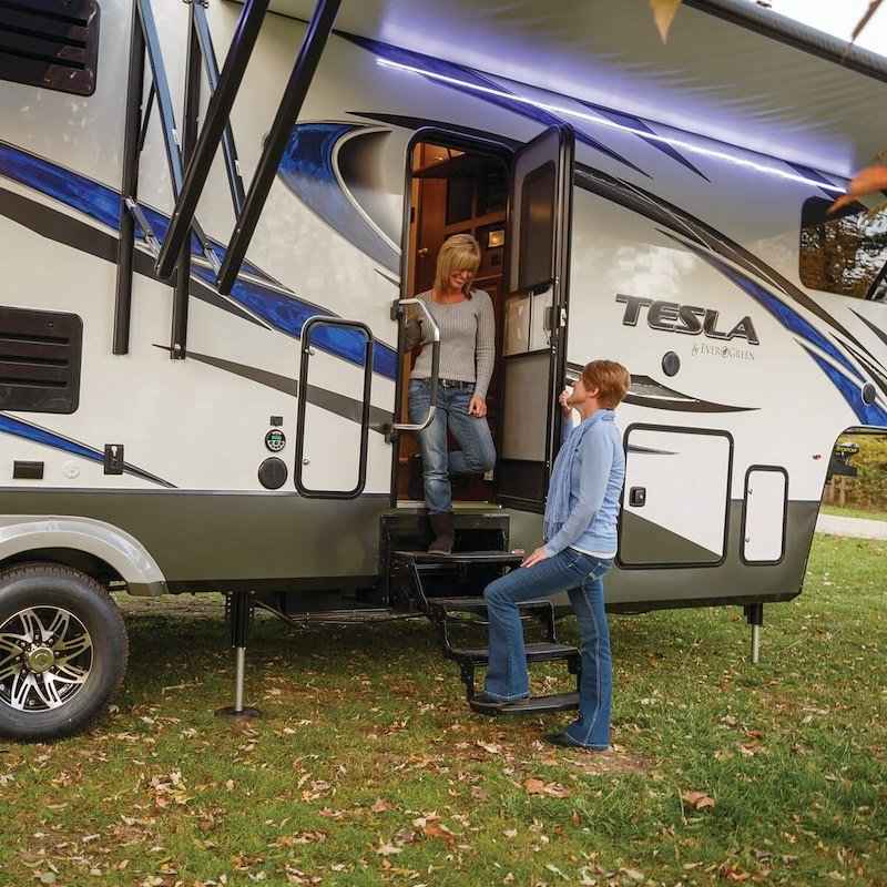 Alumi-Tread 4-Step Manual RV Entry Step 432698 – 24" Wide, Black Aluminum