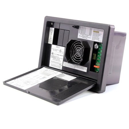 WFCO 8700 Series 35A Power Converter – 600W Peak, Smart Charging - Used RV Parts