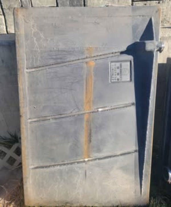Used RV Grey Water Tank 35 Gallon - Used RV Parts