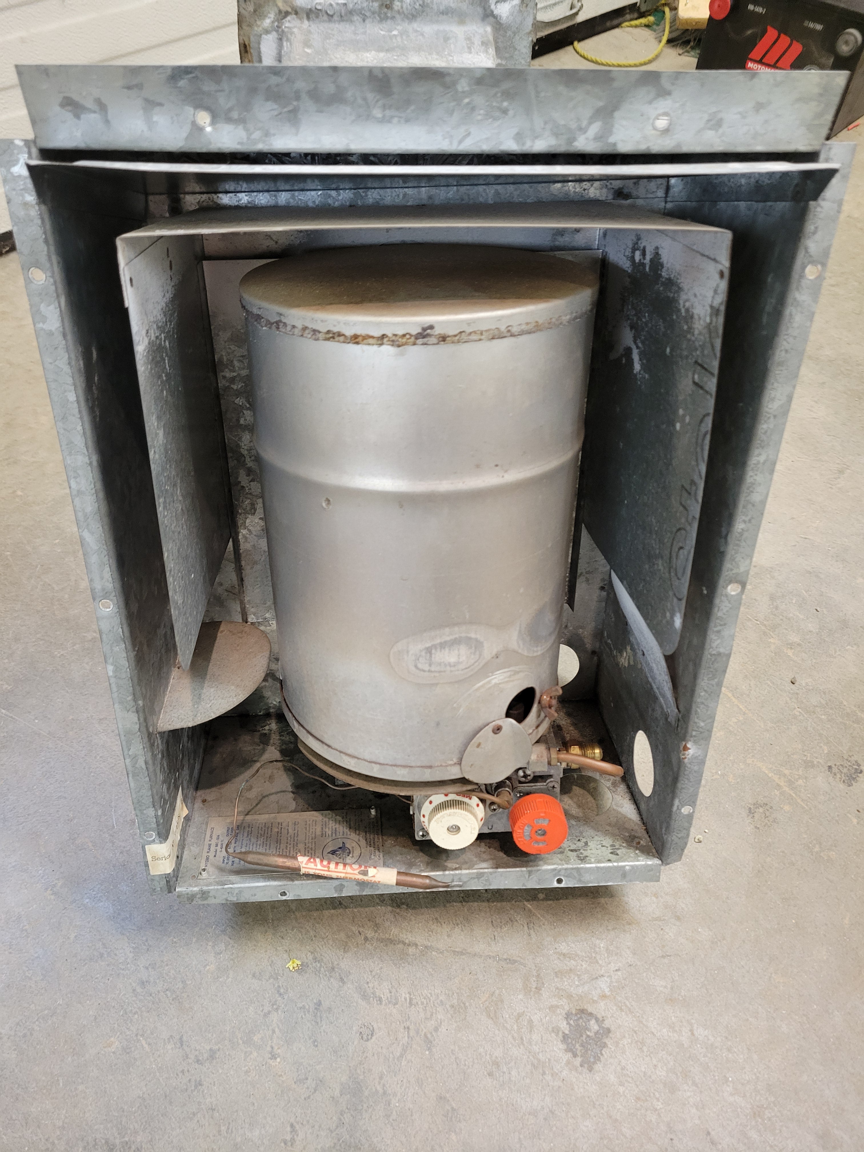 Fournaise au propane par gravité BRC-10A 10 000 BTU sans 12 V