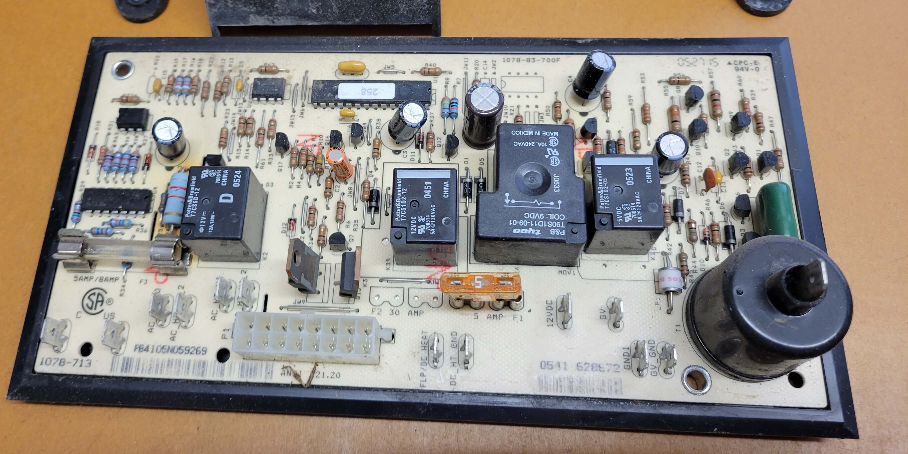 Norcold Fridge 628672 Circuit Control Board 1201LRIM - Used RV Parts