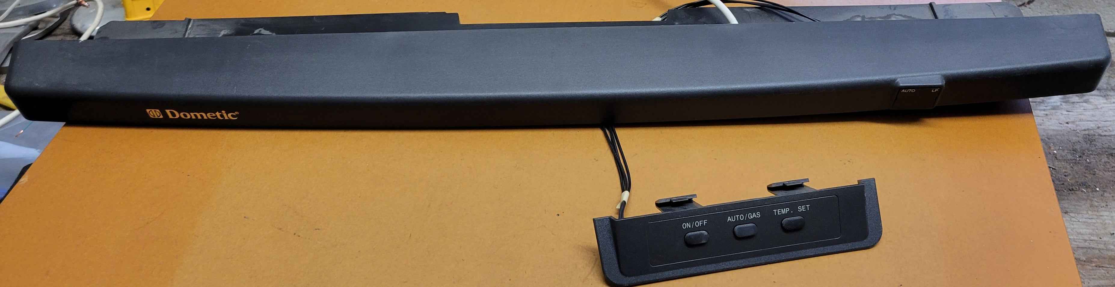 Dometic Eyebrow Circuit Board RM3762 3851485-01 & 385-0964-01