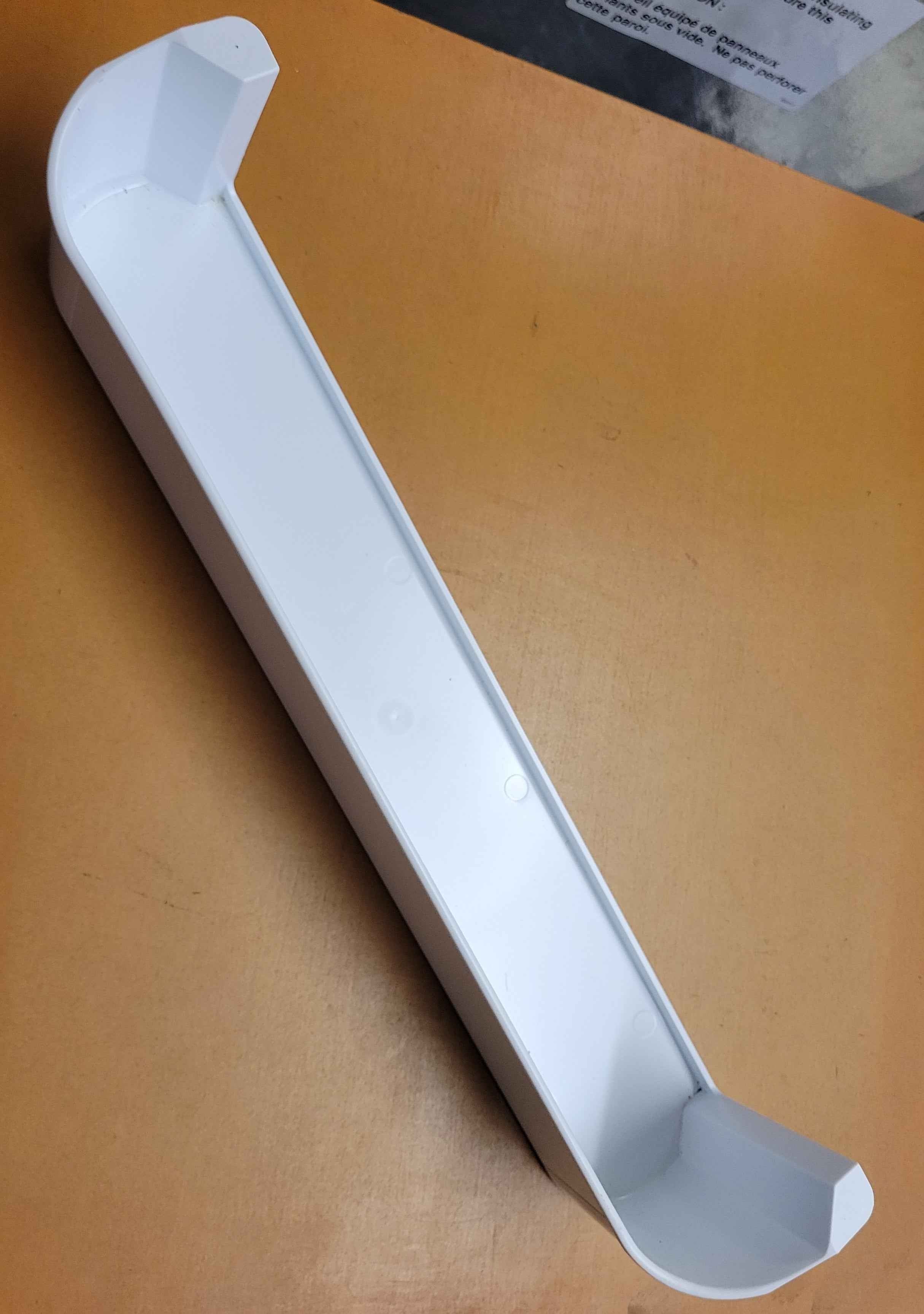 Used Dometic Fridge Door Shelf – White 2932576016
