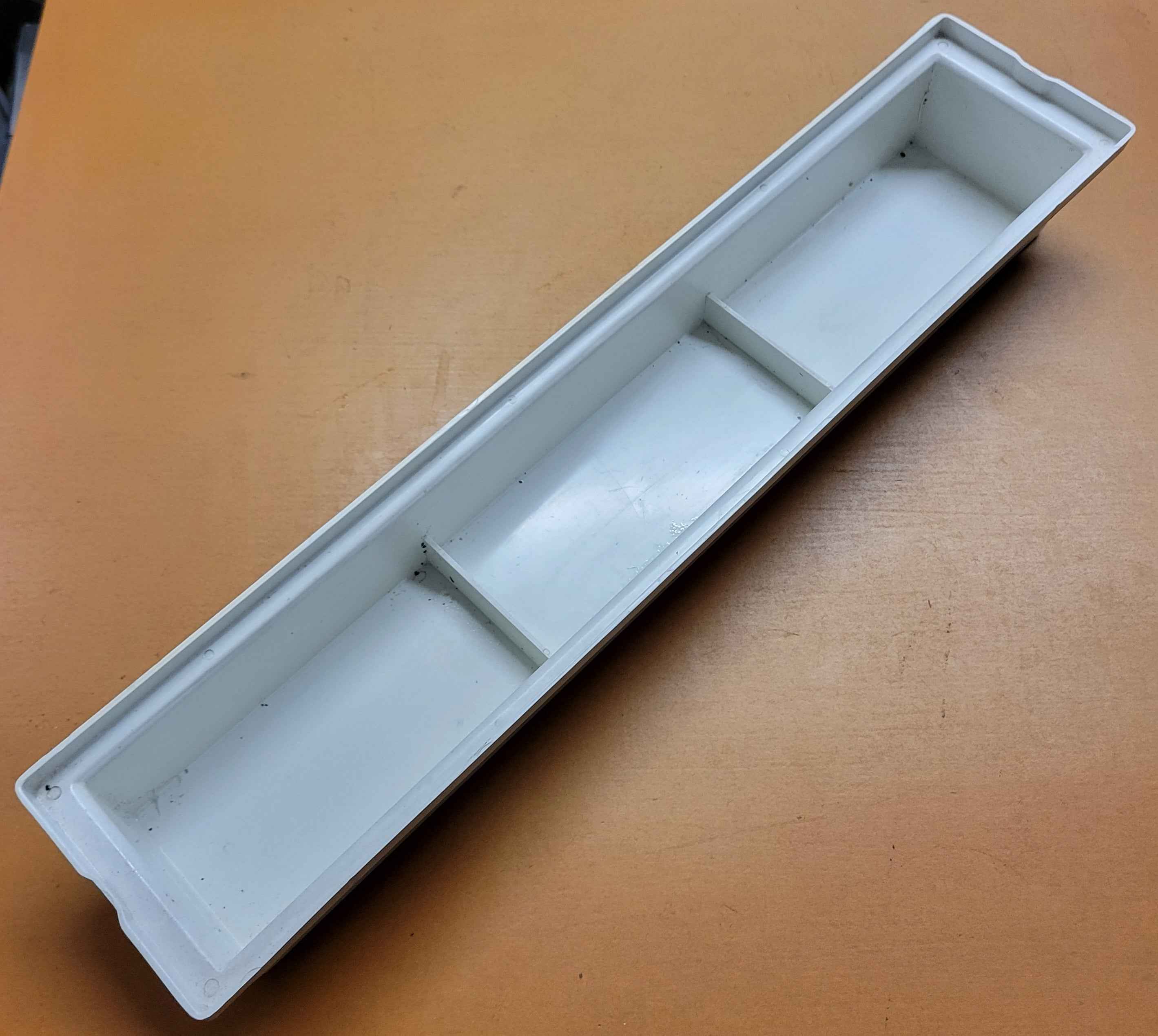 Dometic White Drip Tray – OEM RM Series 2007507011 / 2007507003