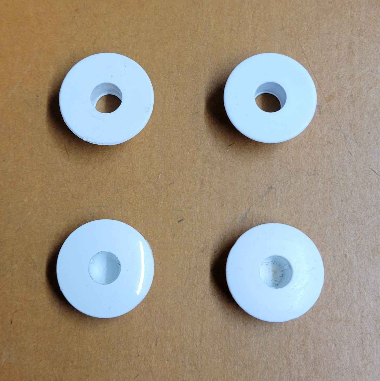 Dometic Refrigerator Shelf Plug Set (4-Pack) – 2932101013 / 2932103019