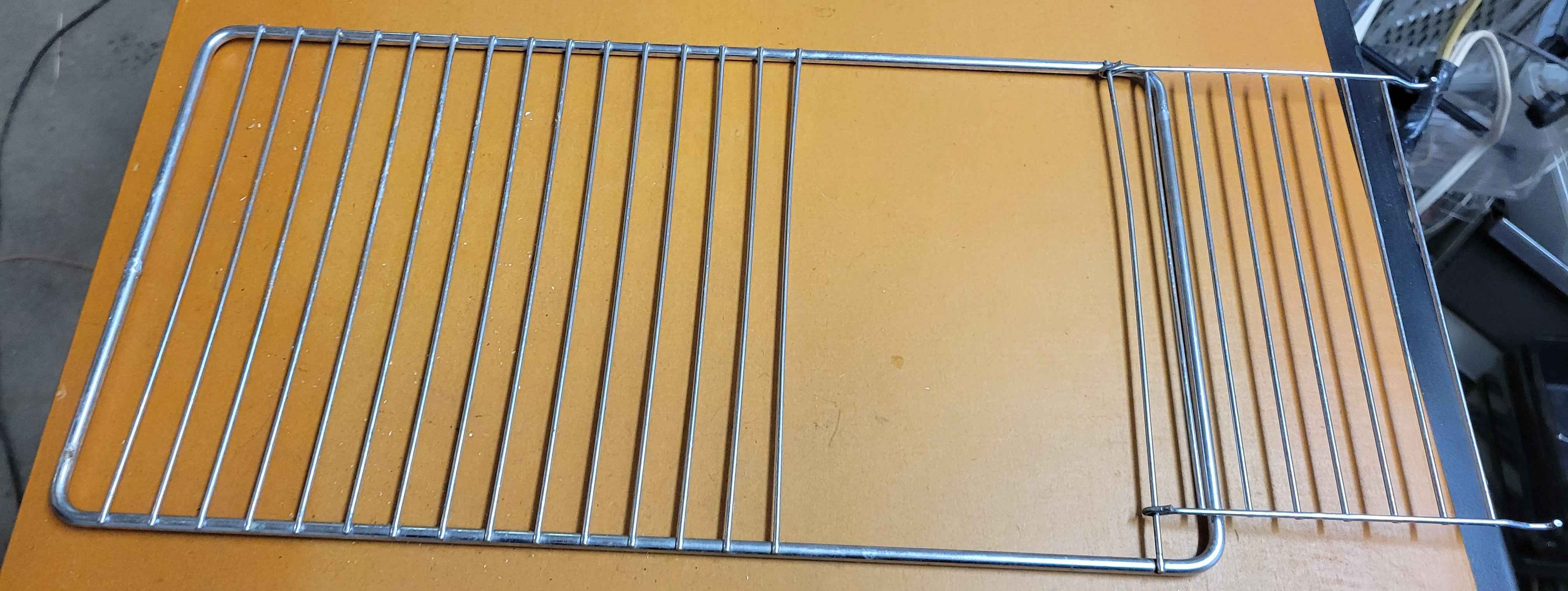 Dometic RM66 Refrigerator Wire Shelf Rack – 17 3/4" W x 9 5/8" D