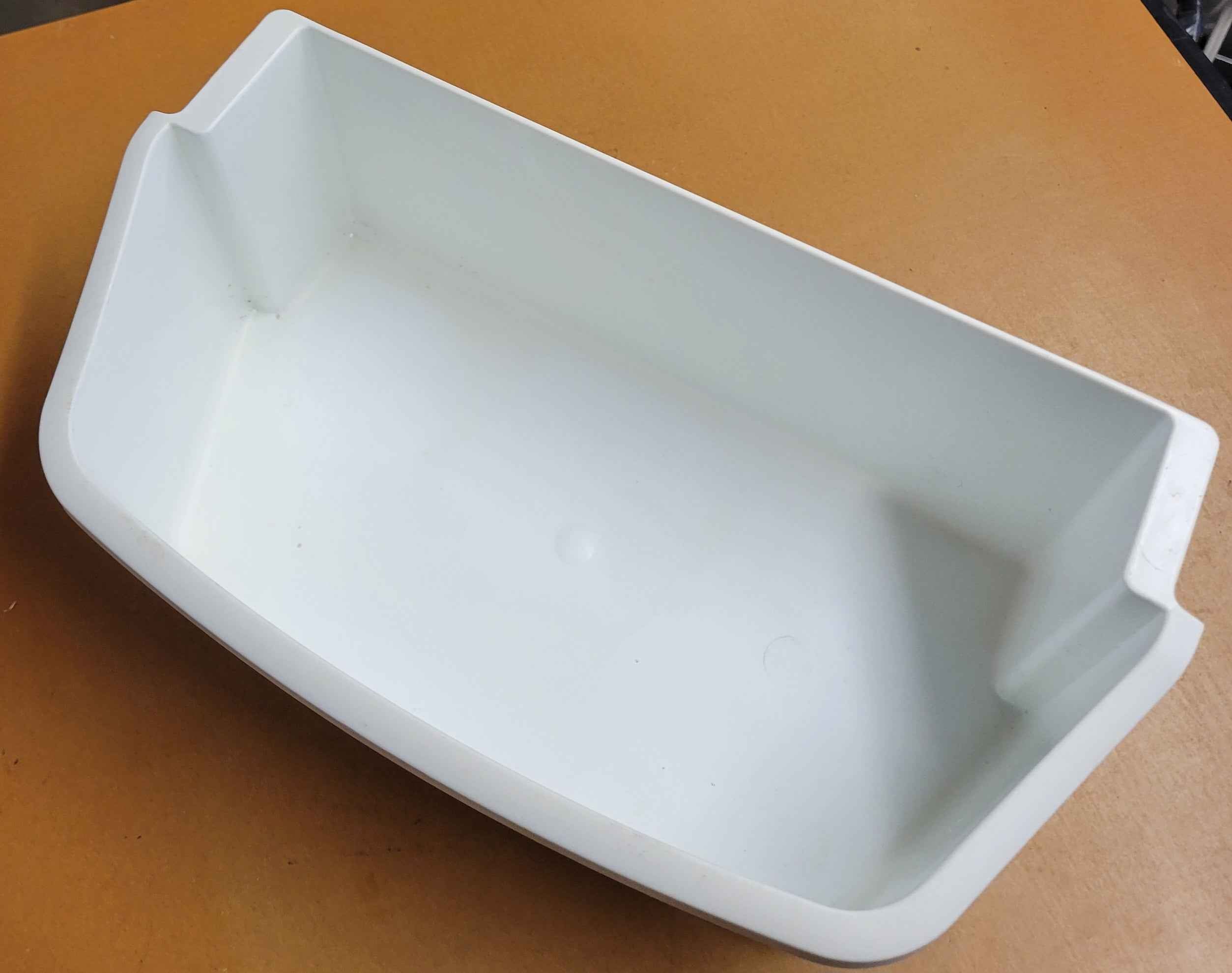 Norcold Fridge 2118 Bottom Shelf Bin – Part 636748