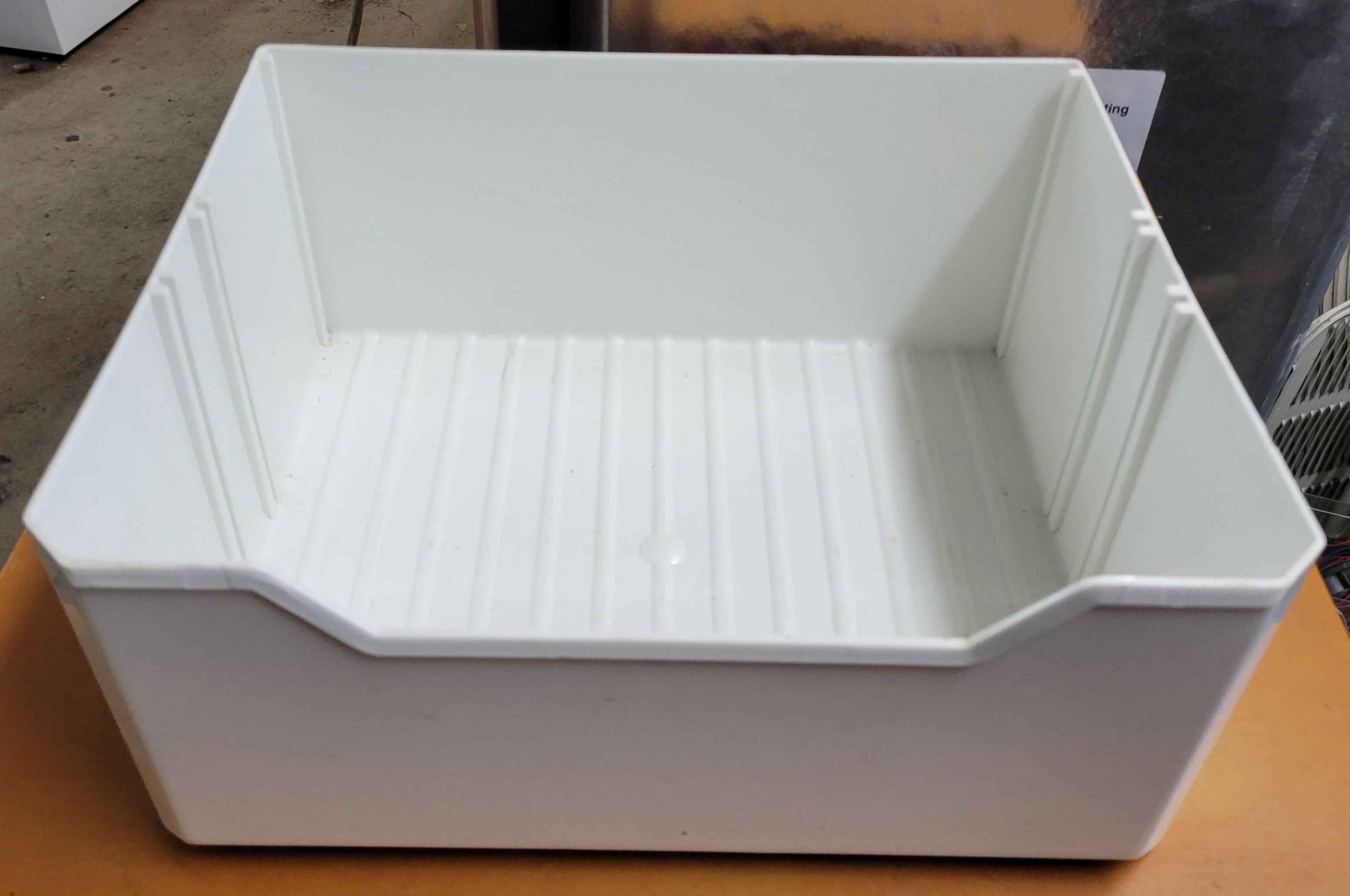 Norcold Fridge Crisper Drawer Bin 1200 / 1201 – 618878