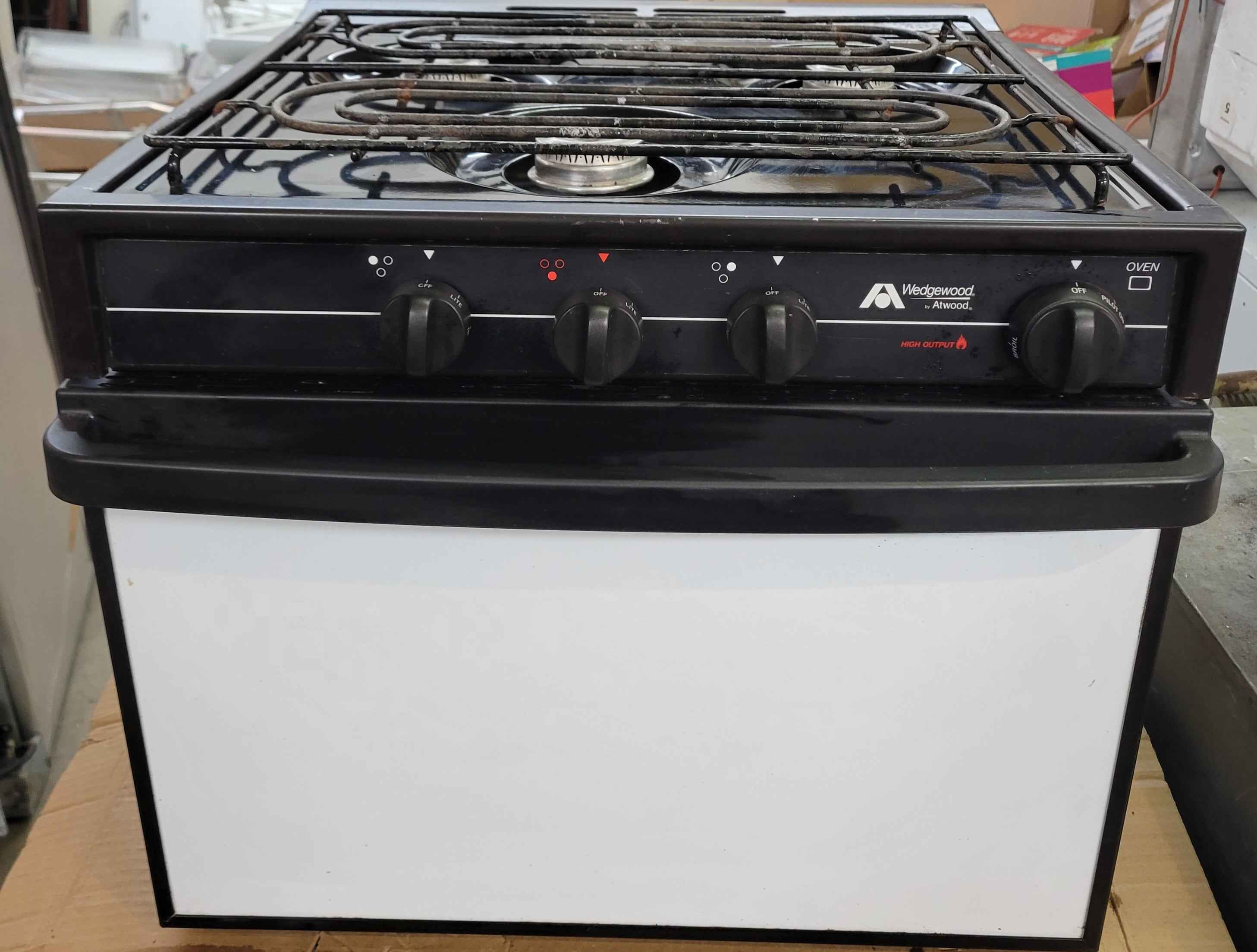 Atwood Wedgewood RV Propane Oven Stove