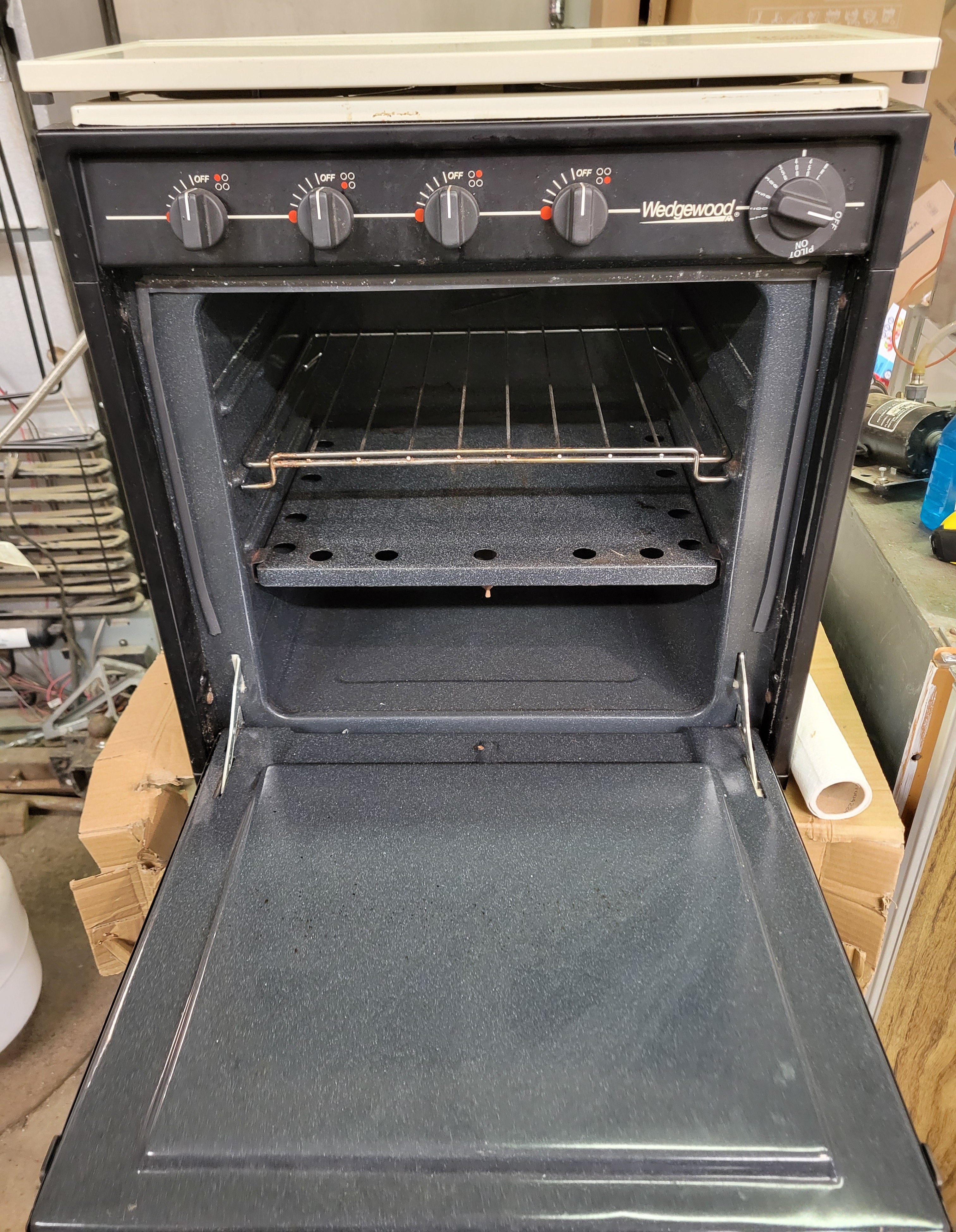 RV Stove & Oven Wedgewood Four Burner Propane