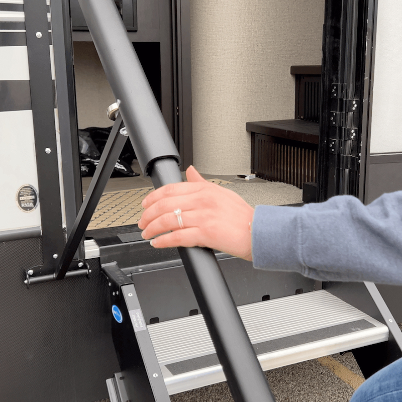 RV Step Hand Rail – Safe-T-Rail Telescoping RV Entry Rail | SP56-469
