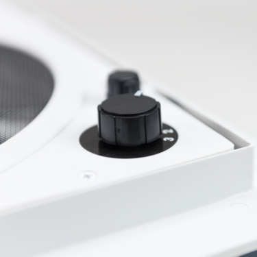 Fan-Tastic Manual Roof Vent – 3-Speed Reversible Fan, Smoke Dome